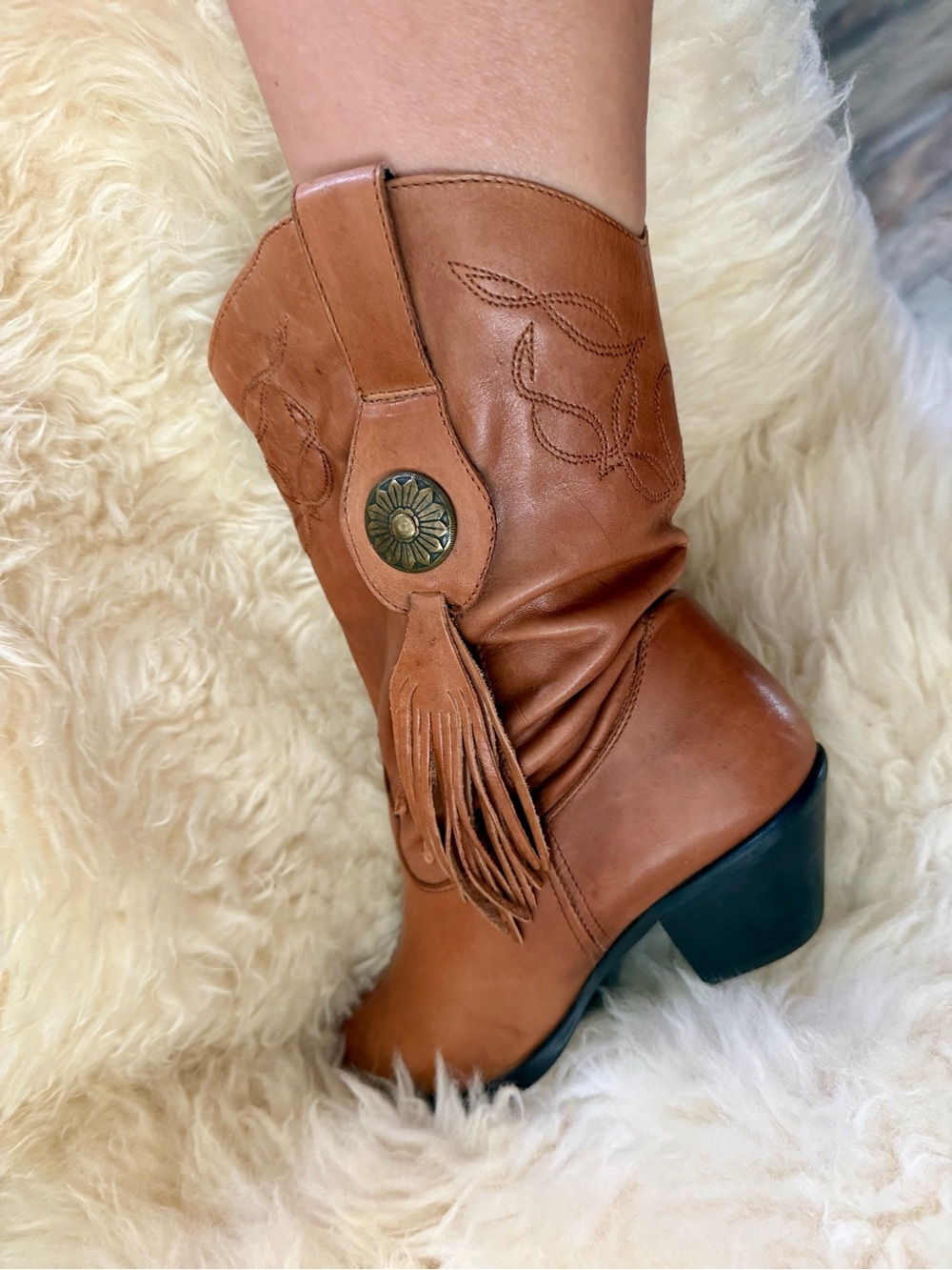Durango Brown Camel Leather Western Tassel Ankle Boots size 10